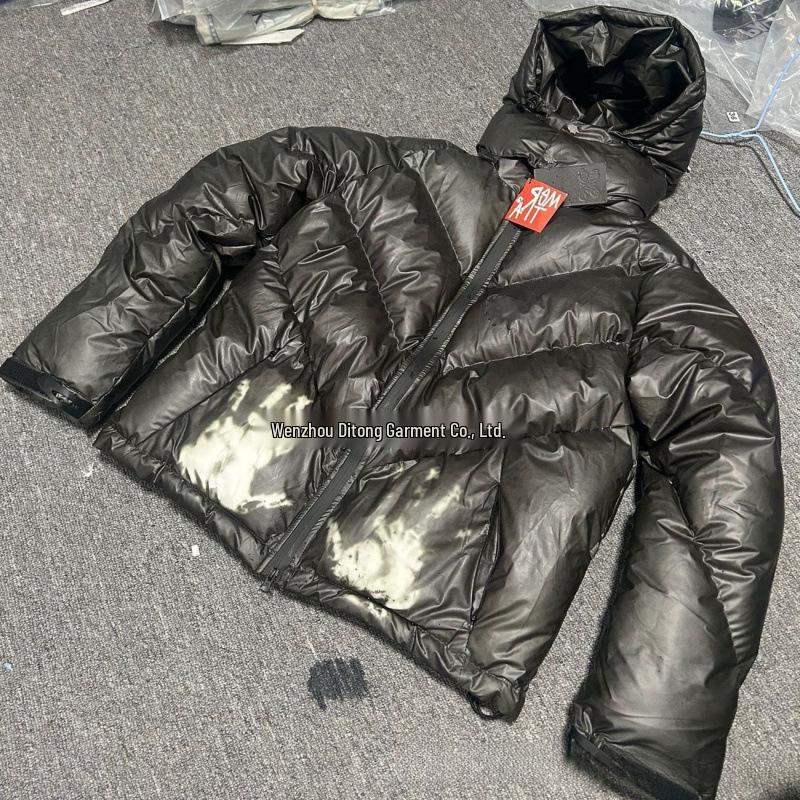 Водонепроницаемая пуховая хлопковая куртка с капюшоном и технологией изменения цвета в зависимости от температуры