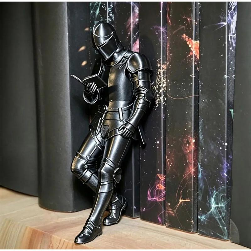 Medieval Knight Book Nook Rack 1D Printing Gothic Armored Soldiers Read Books Statues Retro Home Desktop Decorations Gifts