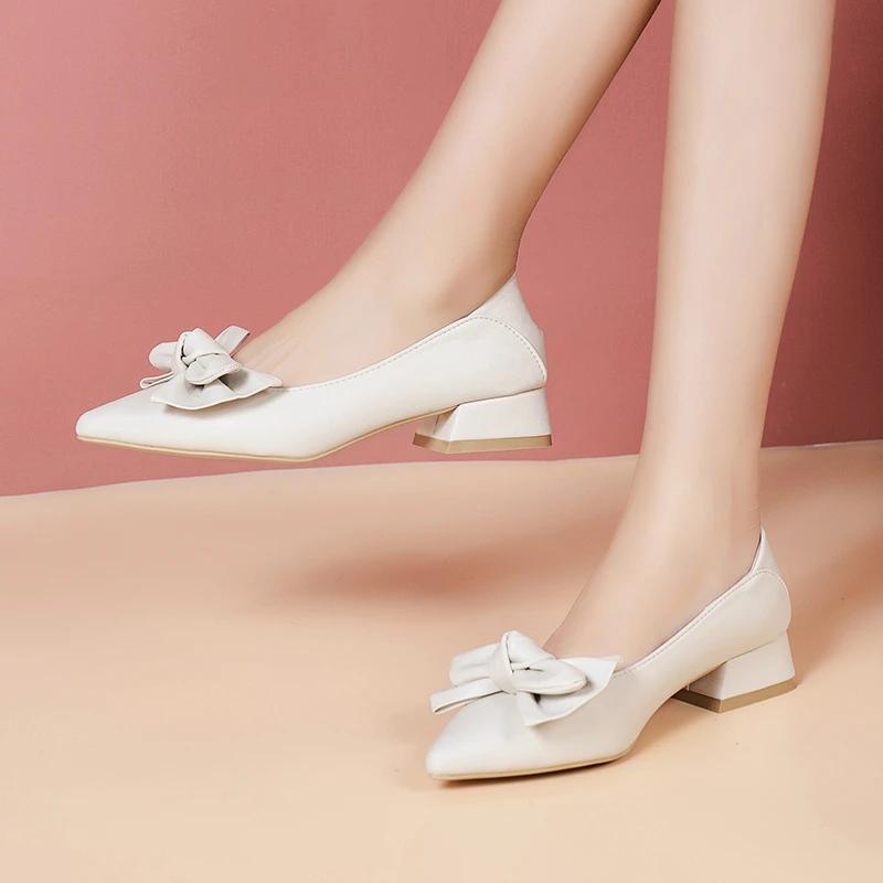 Модные туфли на среднем каблуке, летние и весенние, с острым носком и бантом, женские туфли 2024 года, туфли-лодочки на квадратном каблуке, дышащие, неглубокие, без застежек, женские туфли