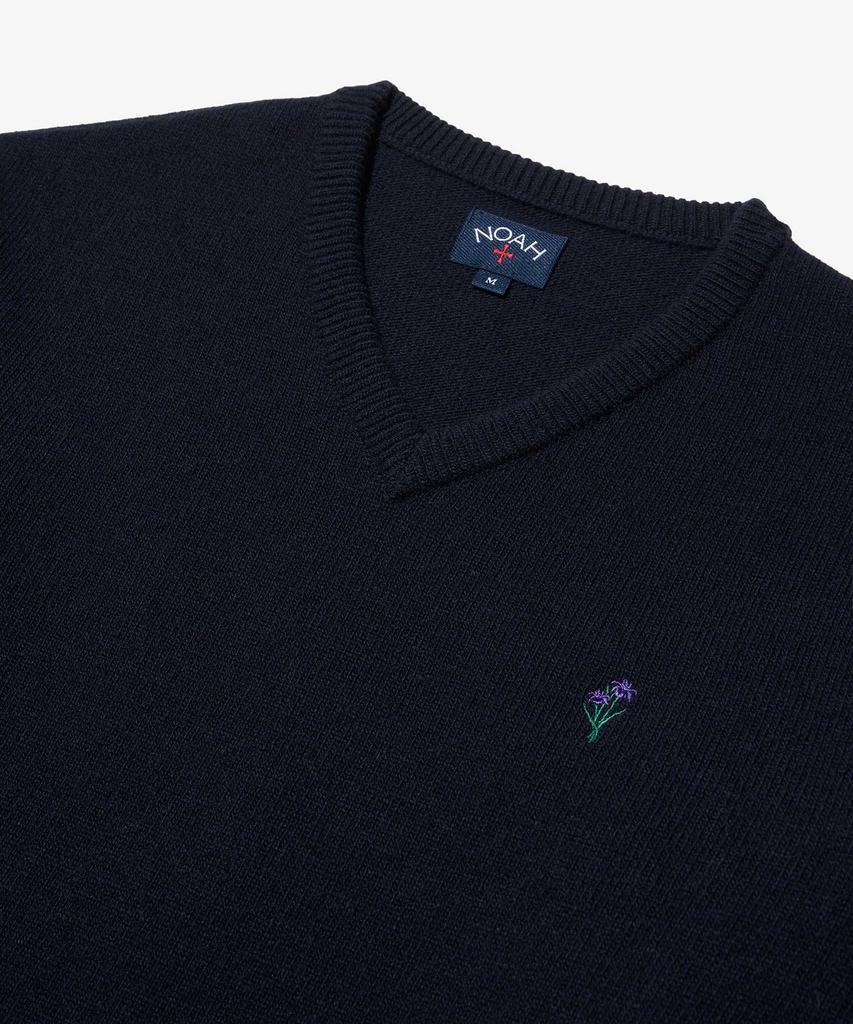 Noa (U) V-Neck Merino Sweater Navy