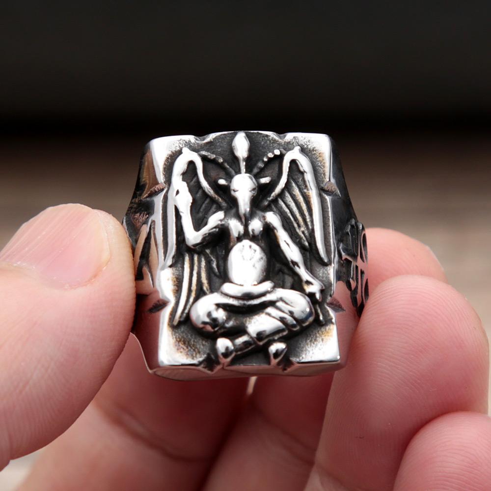 Gothic Vintage Stainless Steel Baphomet Ring Seal of Sata Pentagram Sigil Statement Rings for Men Women Fashion Biker Jewelry