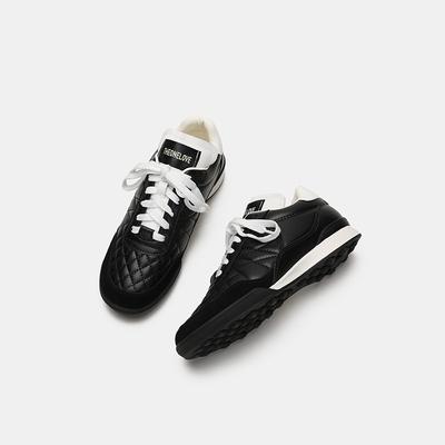 Женская обувь – Кроссовки