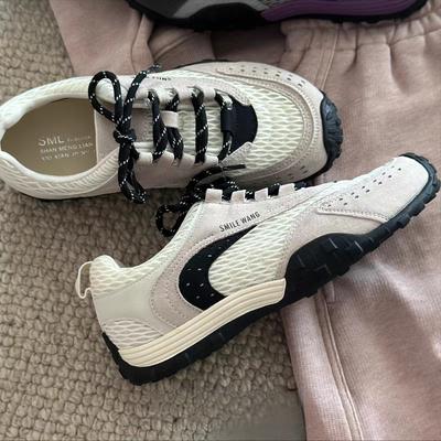 Женская обувь – Кроссовки