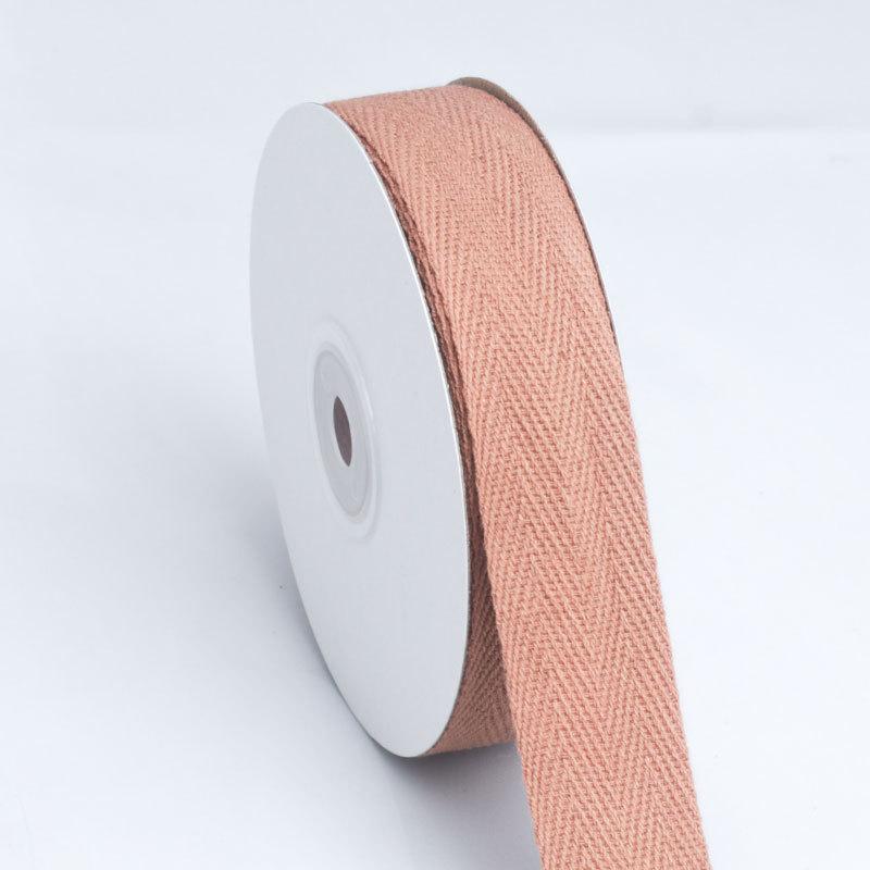 Романтичная и уютная елочка из хлопковой ленты своими рукамиАксессуары для костюмовТканая хлопковая лентаЛентаЦветная лентаЛента для воротникаГрубая одеждаШапкиАксессуары