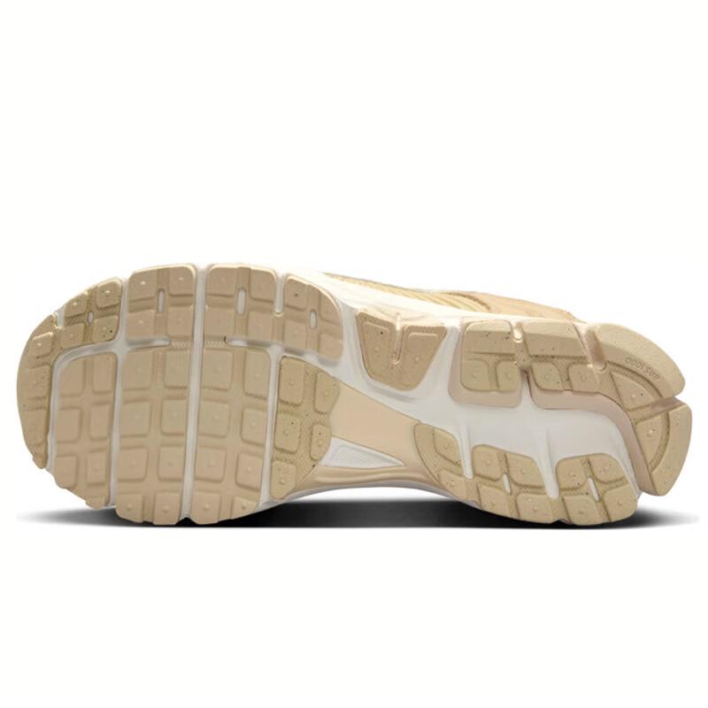 Nike Женские повседневные кроссовки Zoom Vomero 5