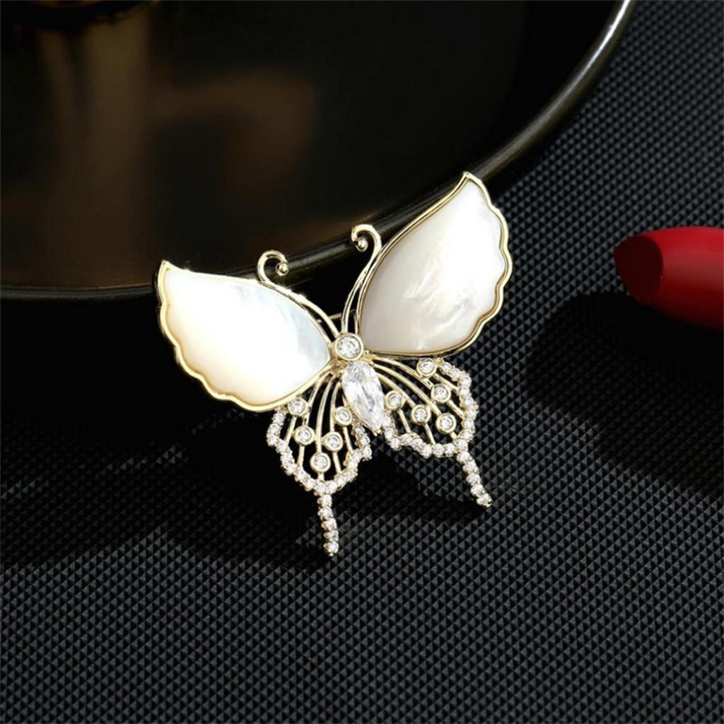 Butterfly Brooch Pin Rhinestone Decoration Badge Animal Lapel for Tuxedo Men
