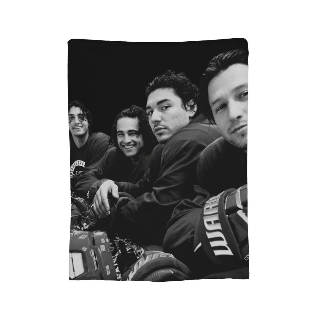 Dean Di Laurentis Off Campus Blanket Fleece Ultra-Soft Throw Blankets for Airplane Travel Bedroom Quilt
