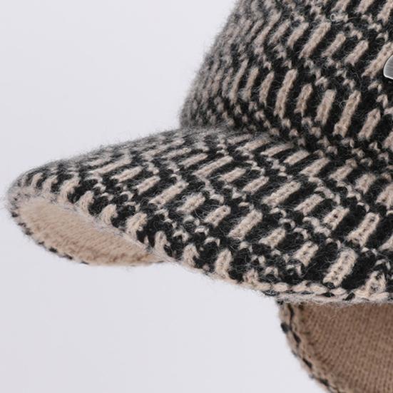 Шапка для верховой езды Мягкая плюшевая внутренняя часть Широкие поля Защищающая уши Вязаная бейсболка Ветрозащитная