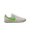 Air Pegasus 83 Se Swan Action Green