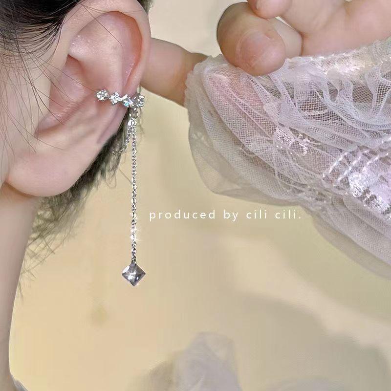 Корейские клипсы для непроколотых ушей – классный дизайн с кисточками и жемчужными бабочками для женщин