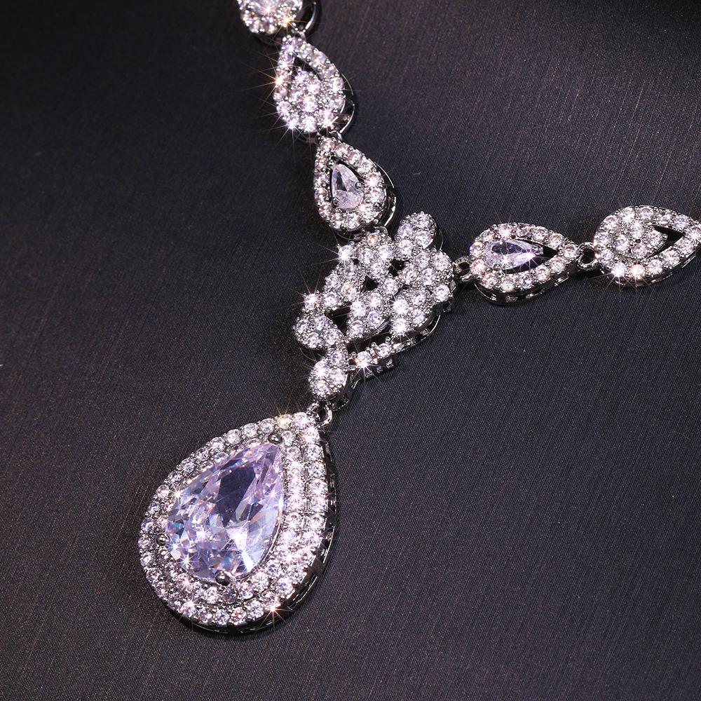 Emmaya Fashion Bridal Wedding Party Noble Cz Jewelry Set Women &Girls Elegant Waterdrop Shape Necklace And Earring Charming Gift