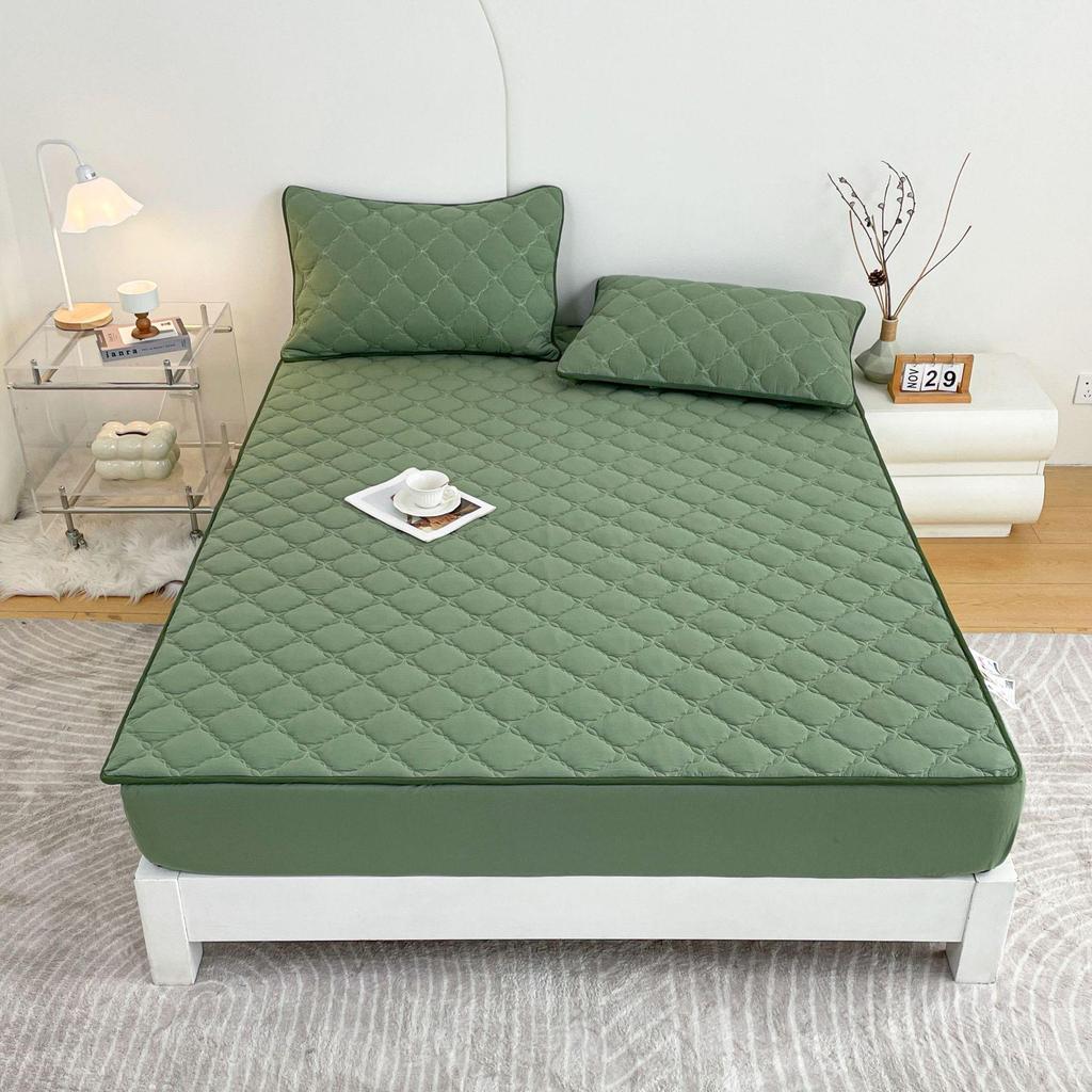 Class A Pure Cotton Quilted Waterproof Non-Slip Antibacterial Fitted Mattress Protector for Hotel and Home Use