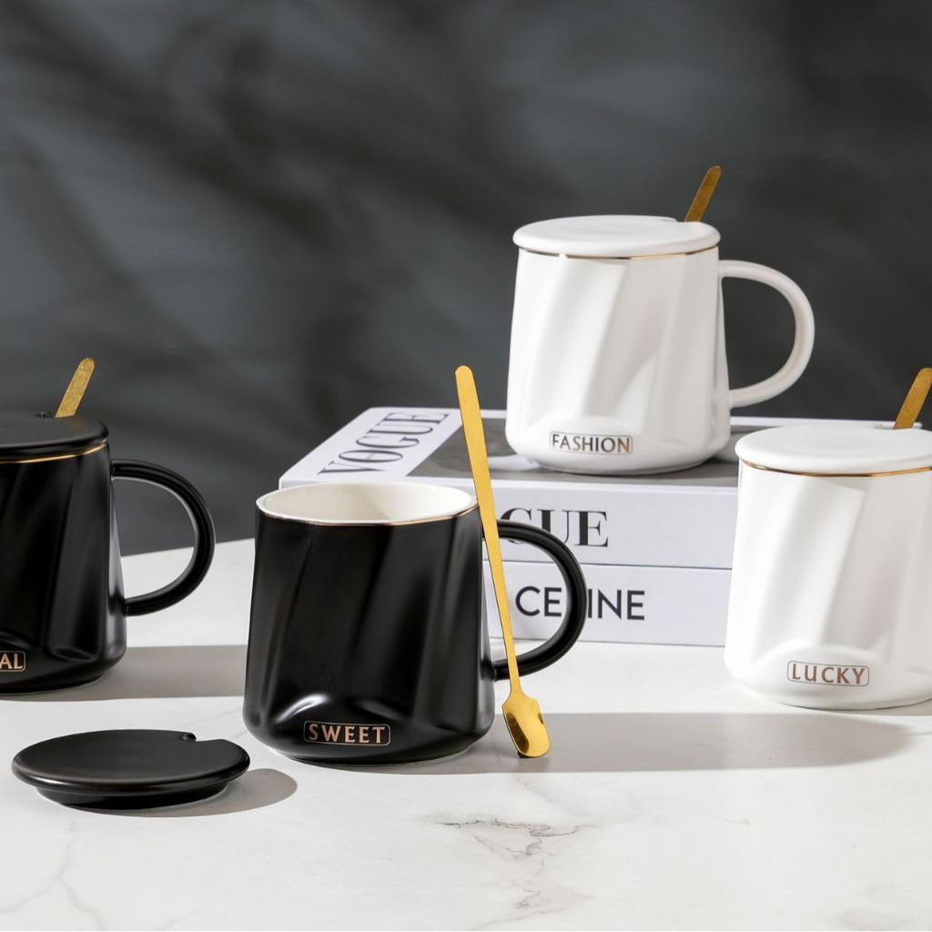 Personalized Ceramic Cup with Lid High Value Office Men and Women Drinking Water Mug Large Capacity Water Cup Souvenir Gift Cup