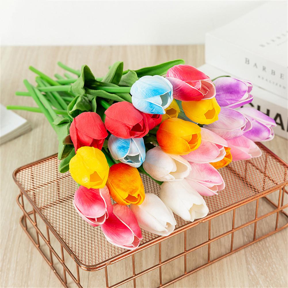 Миниатюрный искусственный тюльпан Bunga Tiruan Hand Bouquet Beauty в вазе