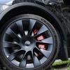 Защита тормозного суппорта для автомобиля Y Алюминиевая технология отвода тепла Стабильный монтажный крепеж