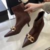 Сексуальные ботильоны с острым носком на тонком низком каблуке для женщин, осенняя мода, отделка металлической цепочкой, кожа, бархат, дизайн, ботильоны