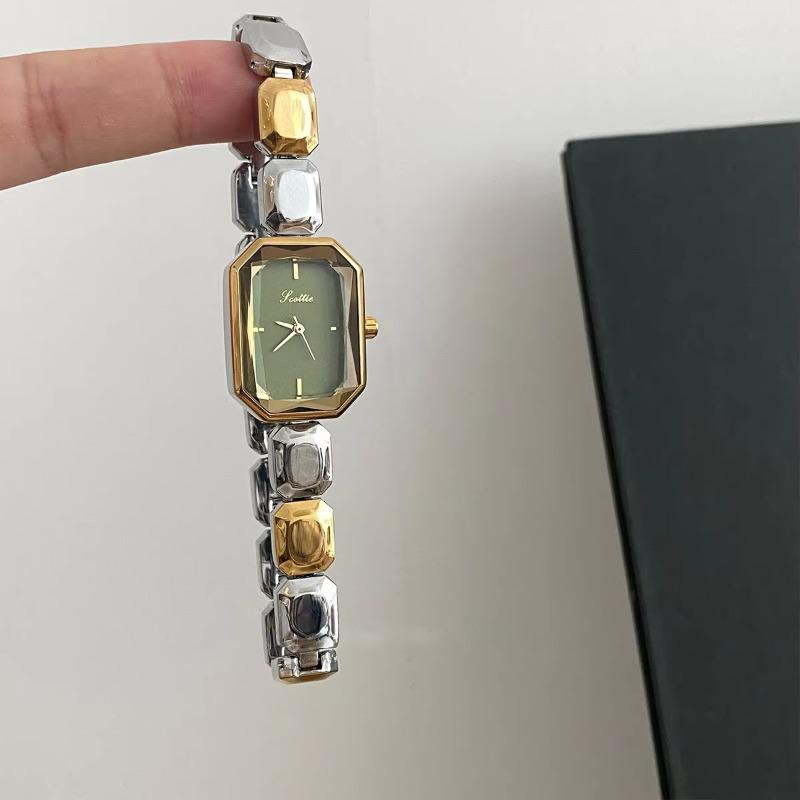Unique Design Gold Silver Color Block Eco-Friendly Vintage Fashion Women's Quartz Watch with Beaded Alloy Strap Small Dial