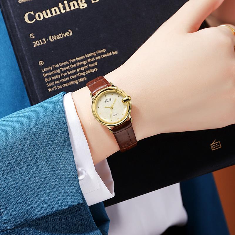 Light luxury leather quartz watch niche high-end cloth watch women's high-end small medieval watch