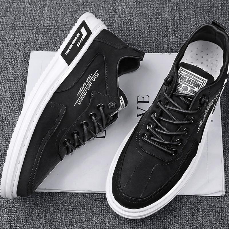 Мужские кроссовки, легкая повседневная обувь для мужчин, новые удобные вулканизированные туфли, шнурованные, с защитой от запаха, парусиновые туфли Zapatos De Hombre