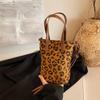 Women Suede Shoulder Bag Leopard Print Handbag Adjustable Strap Bucket Bag Clutch Purse for Work Travel