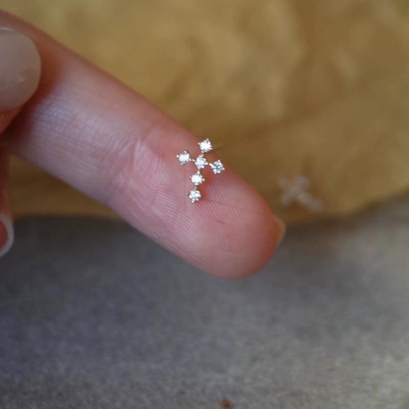 S925 Sterling Silver Mini Simple and Light Luxury Cross Diamond Earrings Japanese Minority Style Earrings