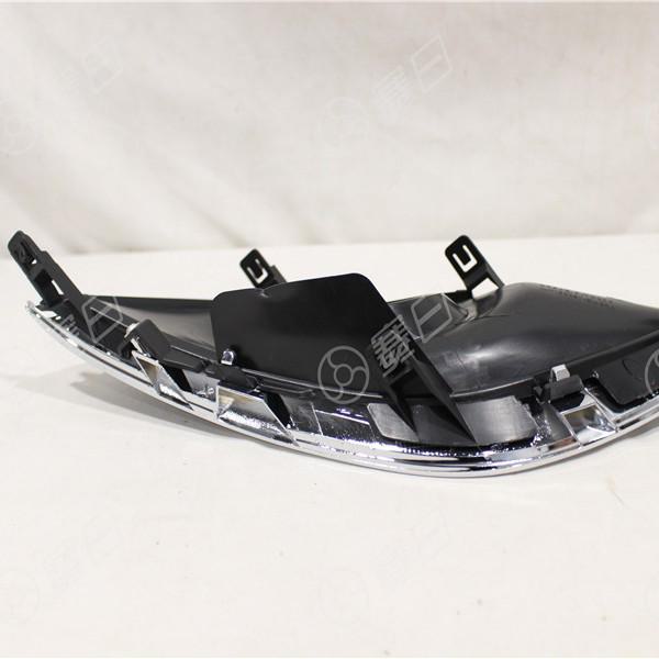 Подходит для Nissan Sunny 2014-2019 гг., рамка противотуманной фары с яркой полосой 62257-6W80A/62256-6W80A