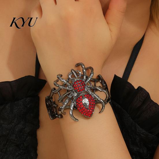 Shiny Rhinestone Spider Cuff Vintage Bracelet, Gothic Punk Adjustable Stretch Bangle Personalized Daily Accessory for Men Women, Mysterious Halloween