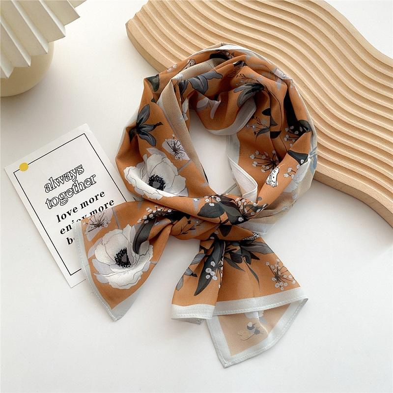 Spring and Summer Fashion Womens Scarf Luxury Designer Beach Scarf Cover-ups Flower Printing Hijab Decorate Scarf