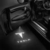 Автомобильная наклейка 2025 Новая Tesla 2 шт. Светодиодные приветственные огни для дверей автомобиля Для модели 3 Модели X S Модели Y Проектор логотипа Лампа призрачной тени Авто S