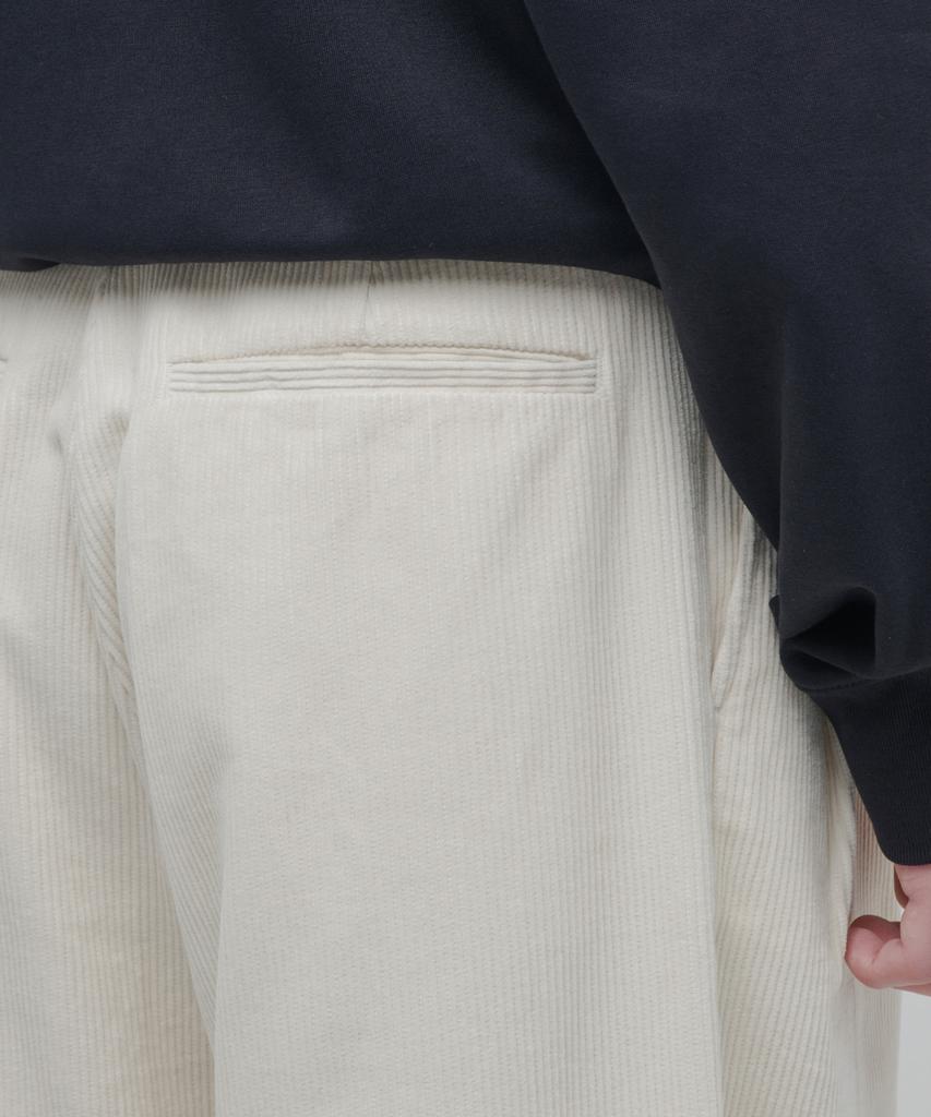 MUSINSA STANDARD Corduroy Wide Balloon Pants [Cream]