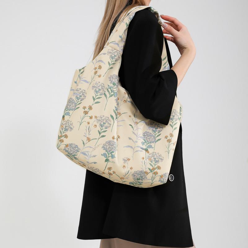 Spring Beautiful New Bag Simple Personalized Bag Design Sense Casual Shoulder Bag Handbag Handbag Art Bag