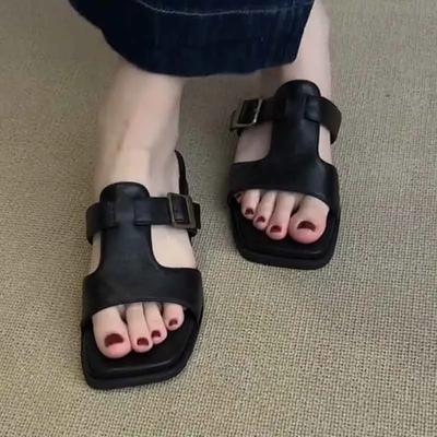 Женская обувь – Сандалии