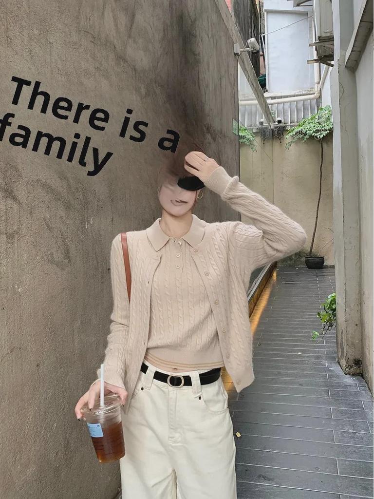 Женский красный вязаный двухкомпонентный кардиган и вышитая нижняя рубашка - осенний ретро-стиль