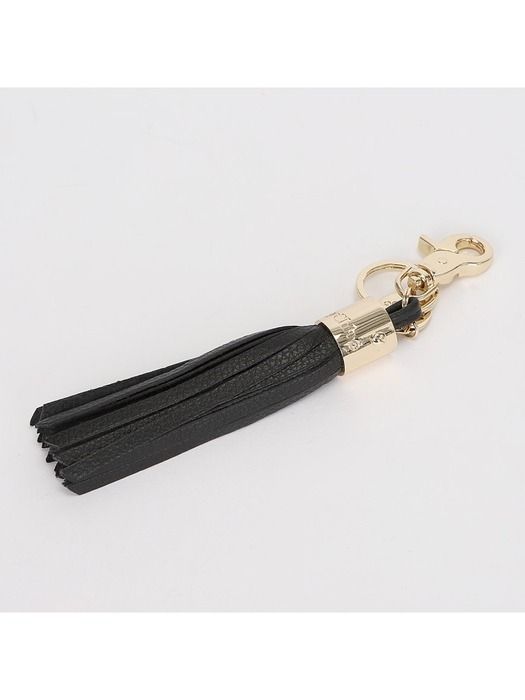 Chloe See by Chloe_Ключница-брелок Vicky с кисточкой CHS18SK256349 001
