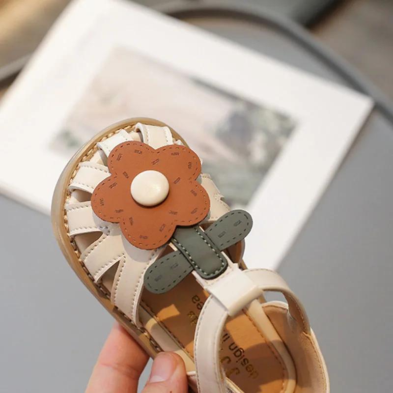 Children's Shoes Girls Sandals Beauty Large Flower Summer New Closed Toe Fashion Soft Bottom Kids Baby Girl Beach Shoes