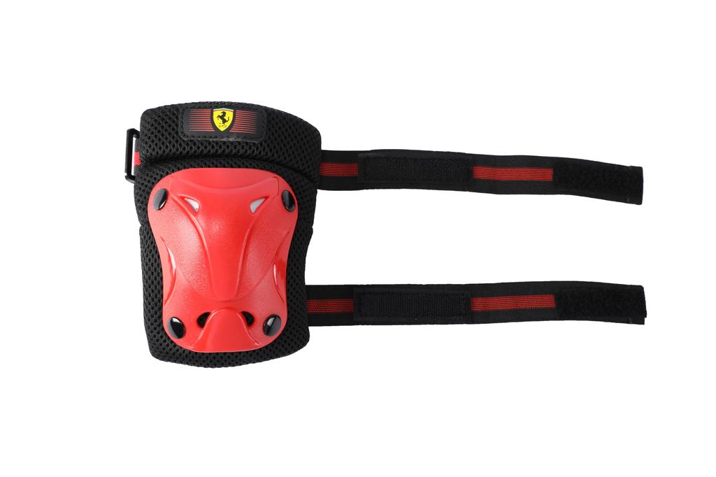 Zestaw Ochraniaczy Dla Dzieci Ferrari Czerwony - Rozmiar Xs