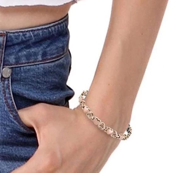 Браслет магнитной терапии Классическое облегчение боли Элегантный внешний вид Полая форма сердца любви