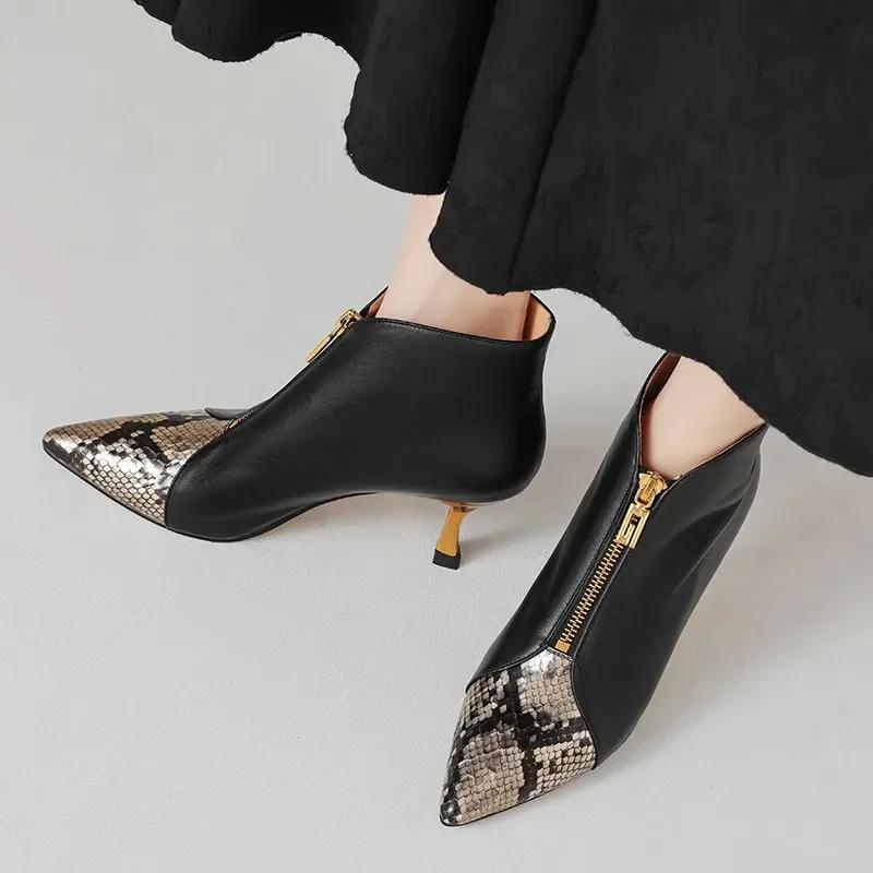 Горячая распродажа женских сапог на высоком каблуке с узором из змеиной кожи на осень и зиму 2024 года, новая модель с боковой молнией для женщин