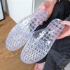 Прозрачные тапочки с плоской подошвой и кристаллами для женщин, желеобразная пластиковая обувь, летние нескользящие домашние и уличные тапочки с вырезами
