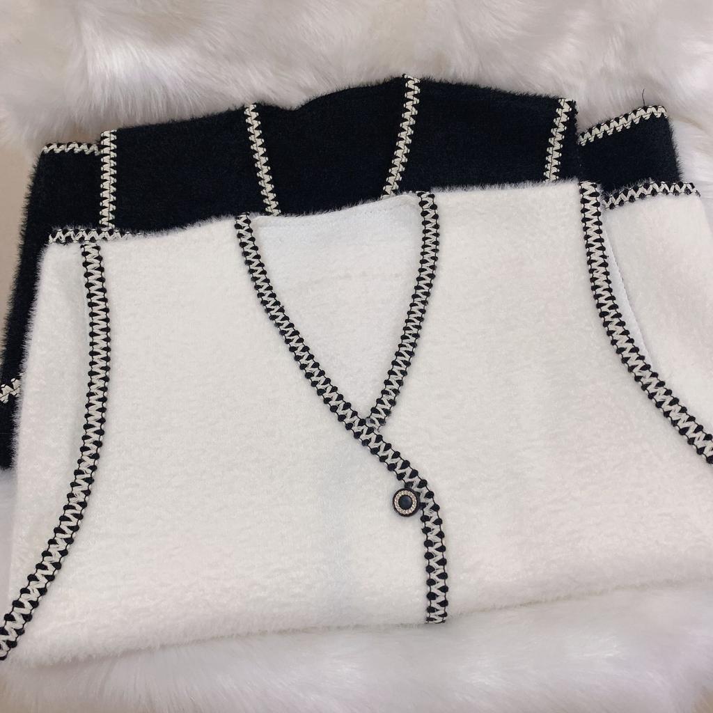 Women's Autumn and Winter Knitted Colour-Crossing V-Neck Cardigan Vest