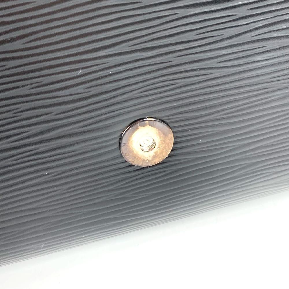 Louis Vuitton M40522  Сумка-клатч Epi Pochette-Sévigné, сумка через плечо 2WAY Pochette-Sévigné