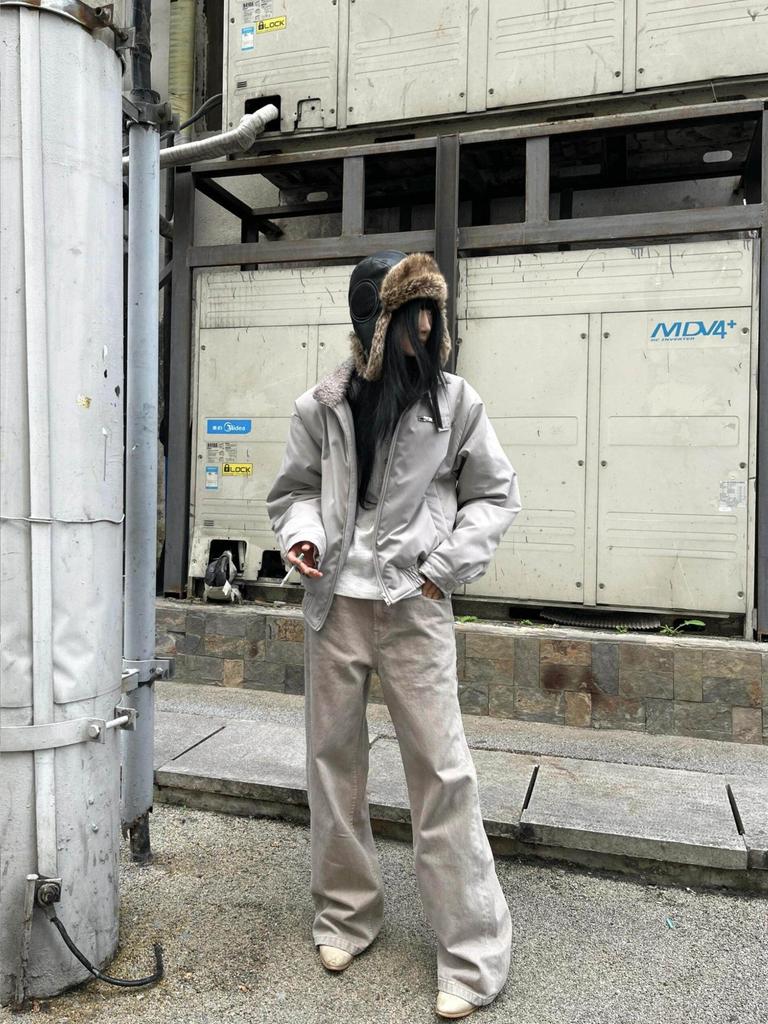 Цементно-серый зимний теплый хлопковый бомбер Харрингтон с меховым воротником