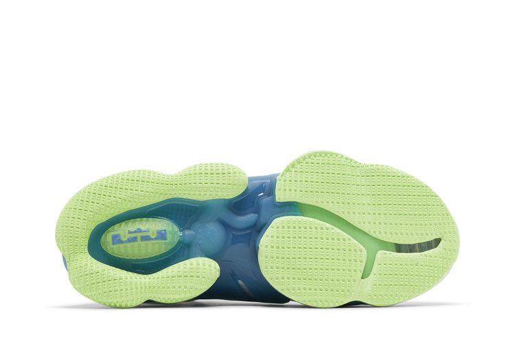 Nike LeBron 19 EP 'Тропический'