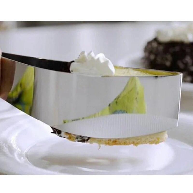EW Baking Supplies Stainless Steel Cake Slicer Curved Leaf Shaped Cutter Cake Cutting Cake Mold
