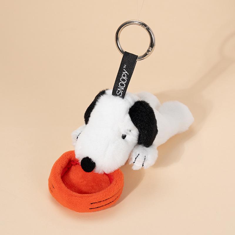 Плюшевый подвеска Snoopy Серия 'Сны' - Милая обнимашка и брелок для рюкзака