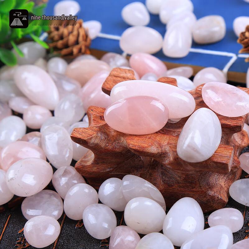 Colorful Decorative Pebbles for Aquariums and Planters