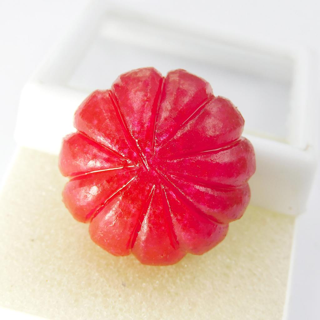 Natural Red Ruby Loose Gemstone Raw Round Rough 72.90 ct for Lapidary and Gem Collections