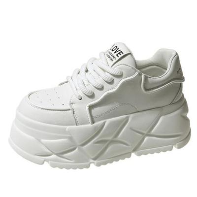 Мода 7 см Женские кроссовки Платформа Повседневная спортивная обувь Персонализированный дизайн звезды Вулканизированная обувь Уличная обувь для бега и ходьбы Женская