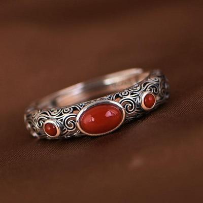 Китайское ретро кольцо с ажурным узором и южным красным агатом