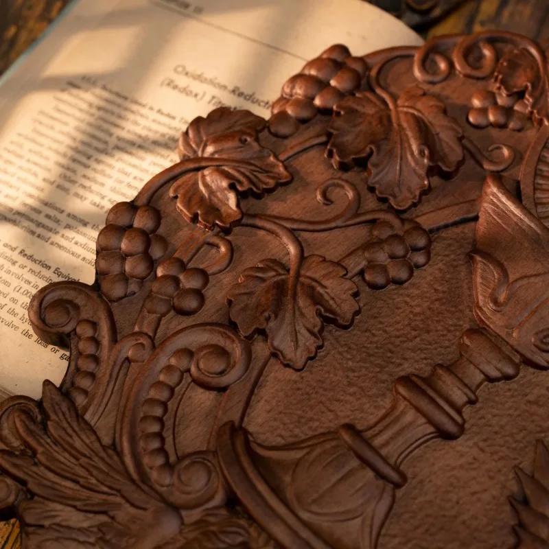 First Communion Carved Wood Medal for Wall Decorations, Holy Communion Gifts, Christian Art Ornaments